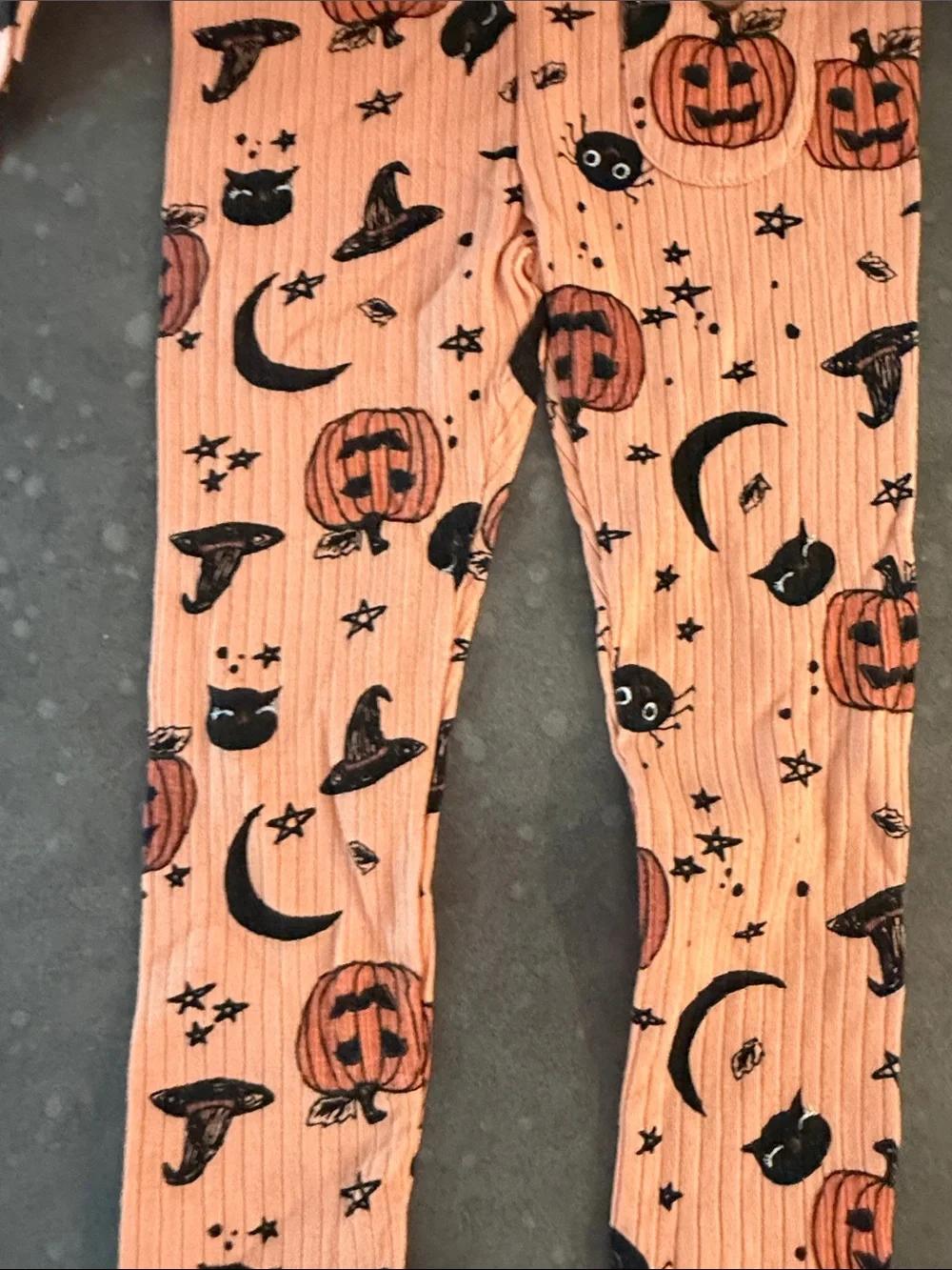 Jessica Simpson Orange and Black Halloween Pumpkin Matching Set